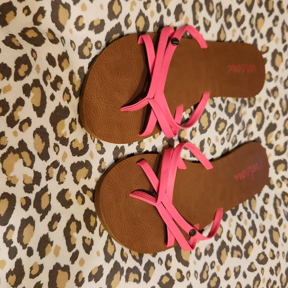 Volcom sandals - Picture 3 of 3